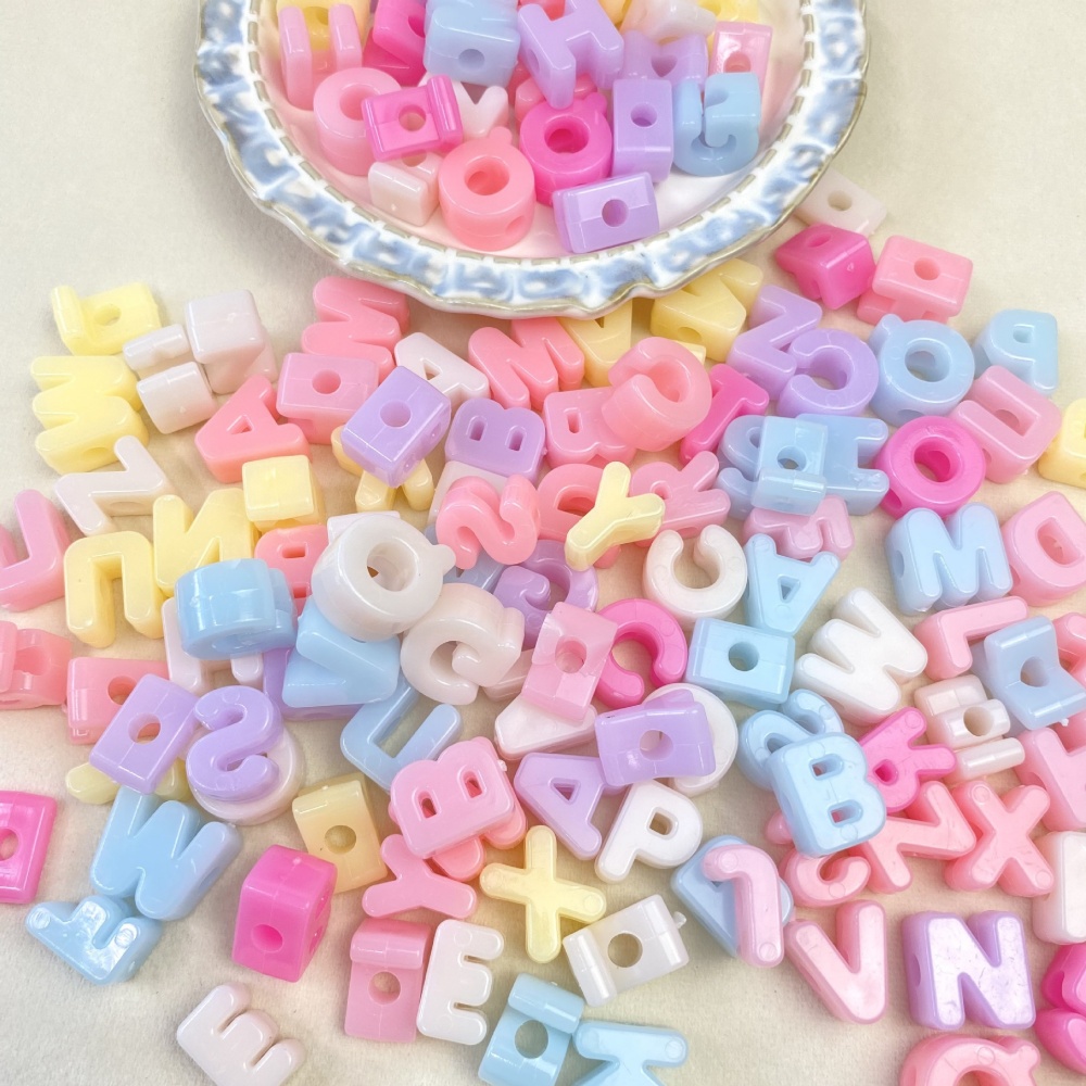 Jewelry Making Degree - 10/50/100 個 14-20 ミリメートルアクリルレタービーズキャンディーカラー DIY キット、大穴アルファベットビーズジュエリー作成用アイチェーン装飾