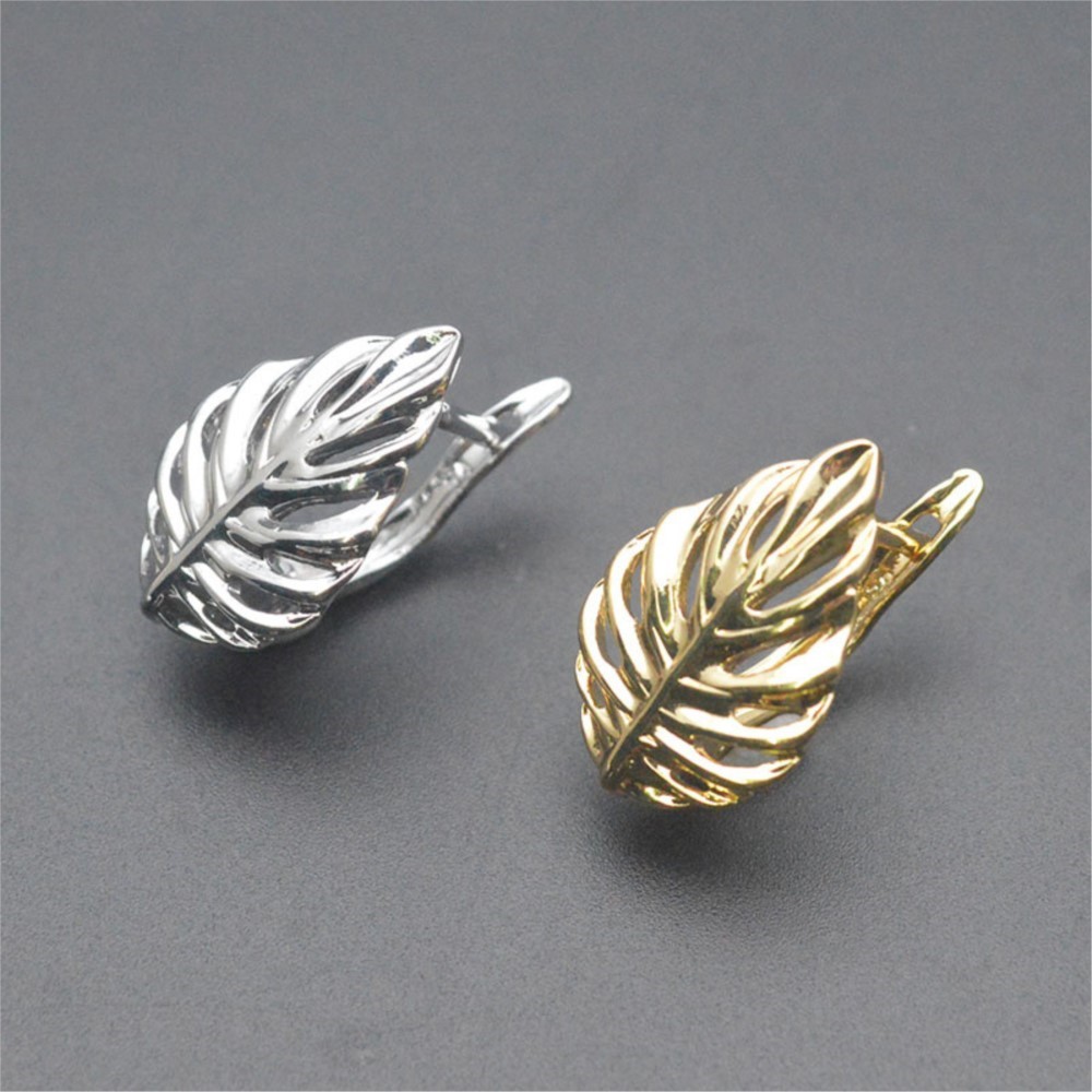 Jewelry Making Earring Supplies - 1/2個 18K金メッキ真鍮製 葉っぱ型中空ファッションイヤリングバックル DIY用 高品質イヤリングフック留め具 ジュエリー製作