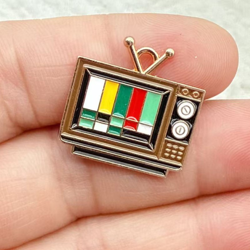 10個入り ヴィンテージ自転車、ミシン、テレビ、カメラ、ドリ - Jewelry Making Videos のレビューと価格