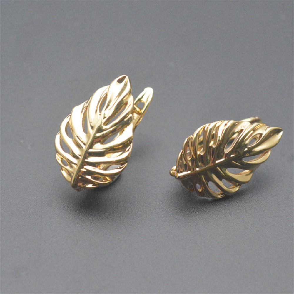 1/2個 18K金メッキ真鍮製 葉っぱ型中空ファッションイヤ - Jewelry Making Earring Supplies のレビューと価格
