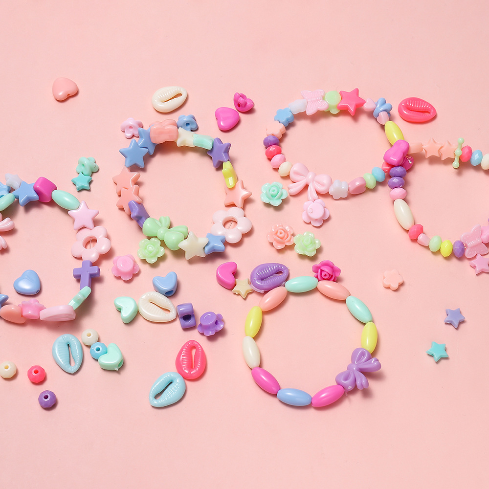 1箱 カラフルアクリルポニービーズ スクエアレタークレイスペ - Jewelry Making Degree のレビューと価格